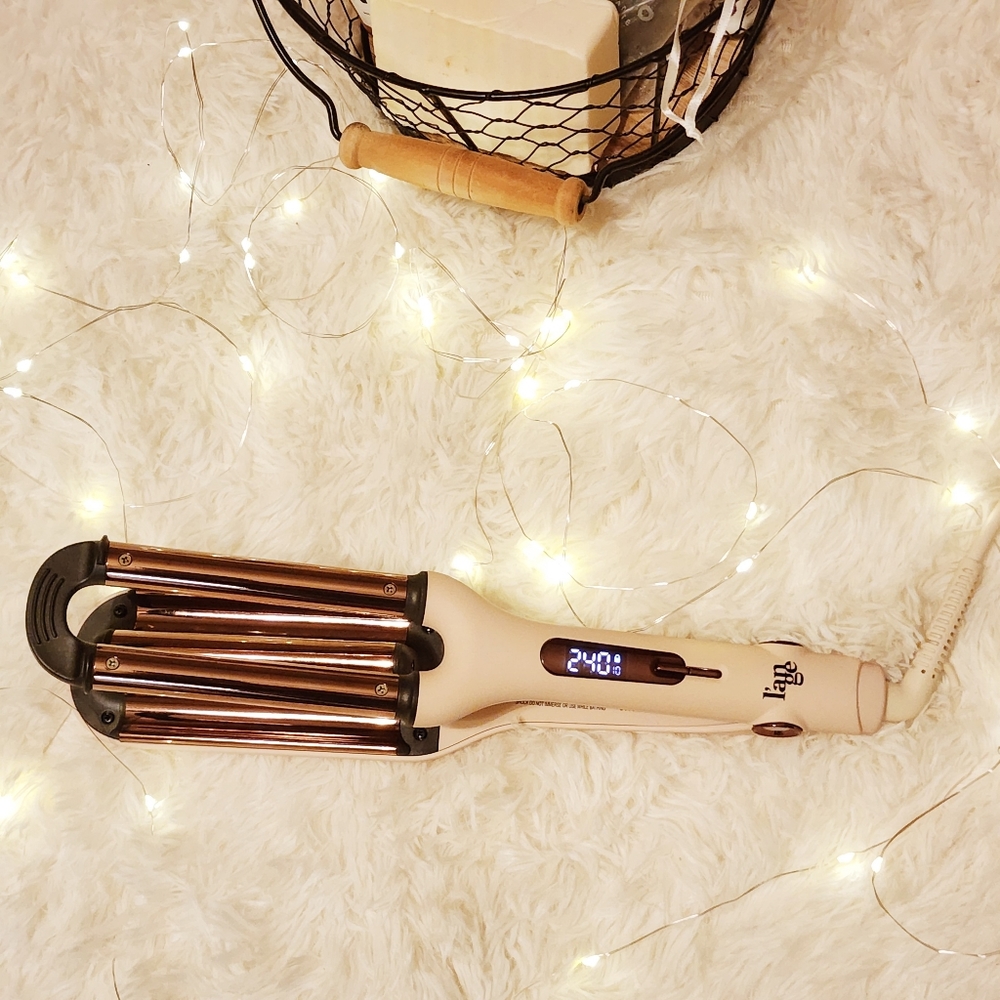 Lange Le Vogue Deep Waver Titanium Blush curling iron